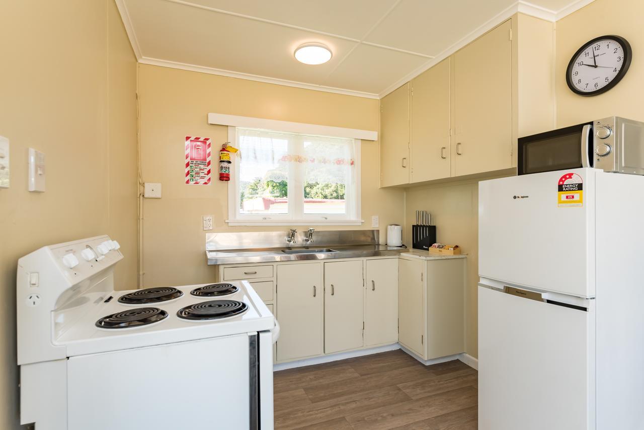 Waitangi Beach Bach 30B エクステリア 写真